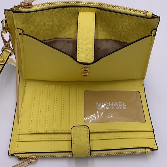 MICHAEL KORS LARGE DOUBLE ZIP WRISTLET WALLET SUNSHINE COLOR - Picture 4 of 13